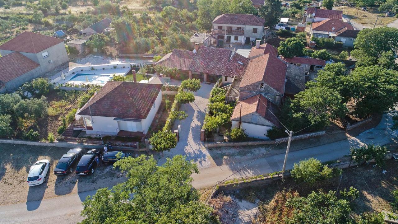 Villa Navita Augustinus With Pool Debeljak Экстерьер фото